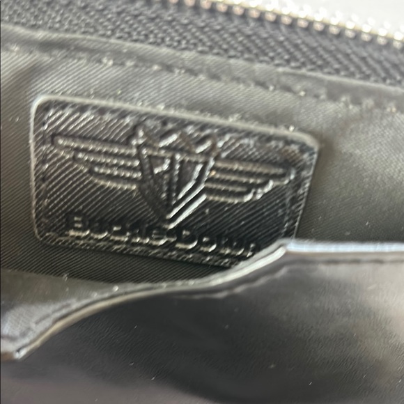 Buckle-Down Black and red Wallet - Picture 6 of 10